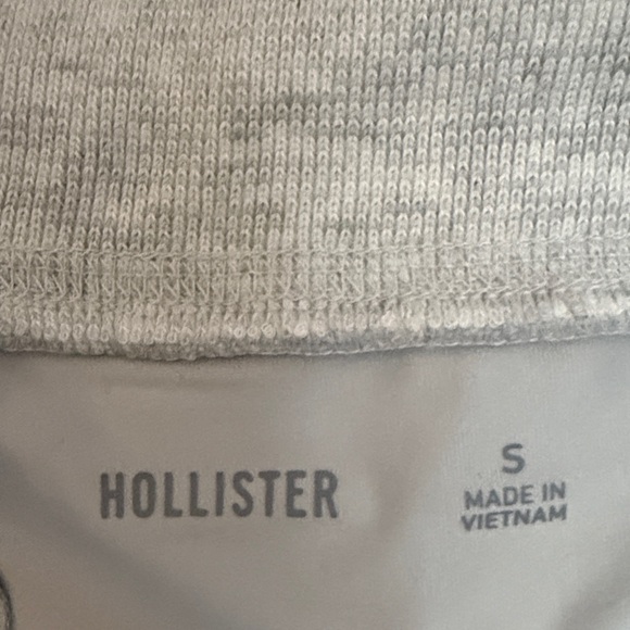 Hollister Low Rise Fleece Mini Skirt/Skort with Drawstring - Picture 3 of 5